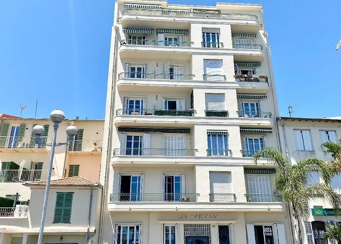 Modern Sea View Apartment On Promenade Des Anglais
