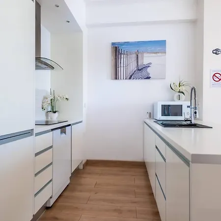 Modern Sea View Apartment On Promenade Des Anglais Nice Exterior photo