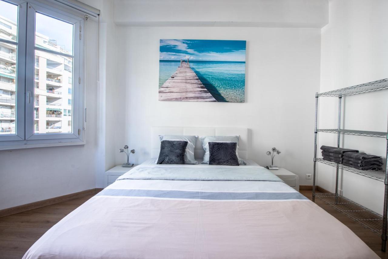 Modern Sea View Apartment On Promenade Des Anglais Nizza