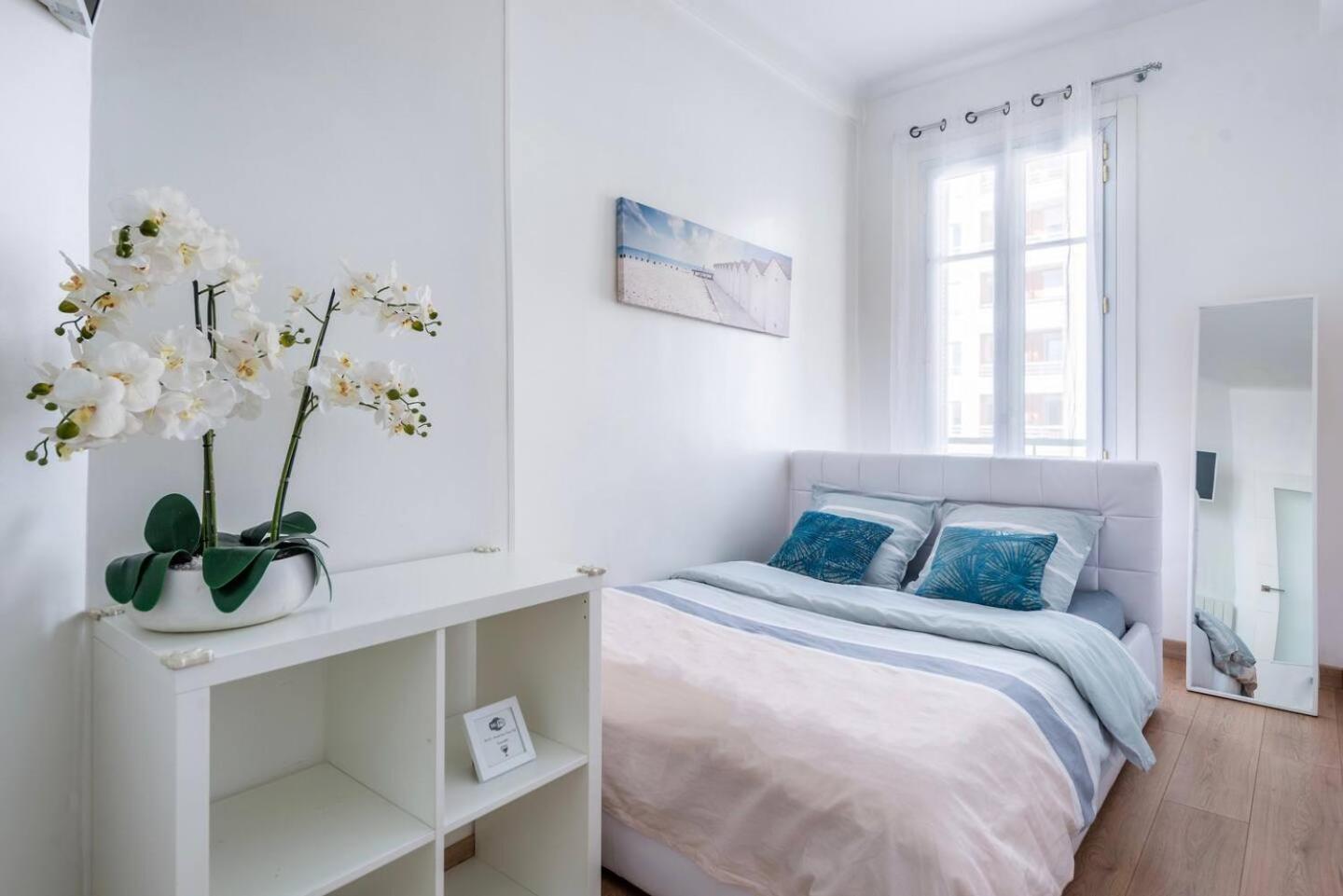 Apartment Modern Sea View Apartment On Promenade Des Anglais Nizza